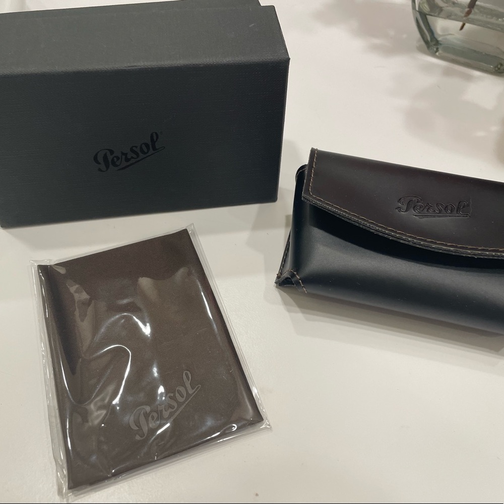 Brand new Persol Steve McQueen case.